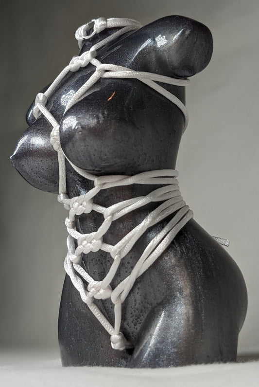 Ms Fortune, Silver + Special K & White Rope