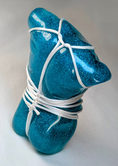 Richard, Blue + Special K & White Rope