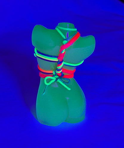 Jojo, UV Yellow + She Loves Me kNot & UV Rainbow Rope