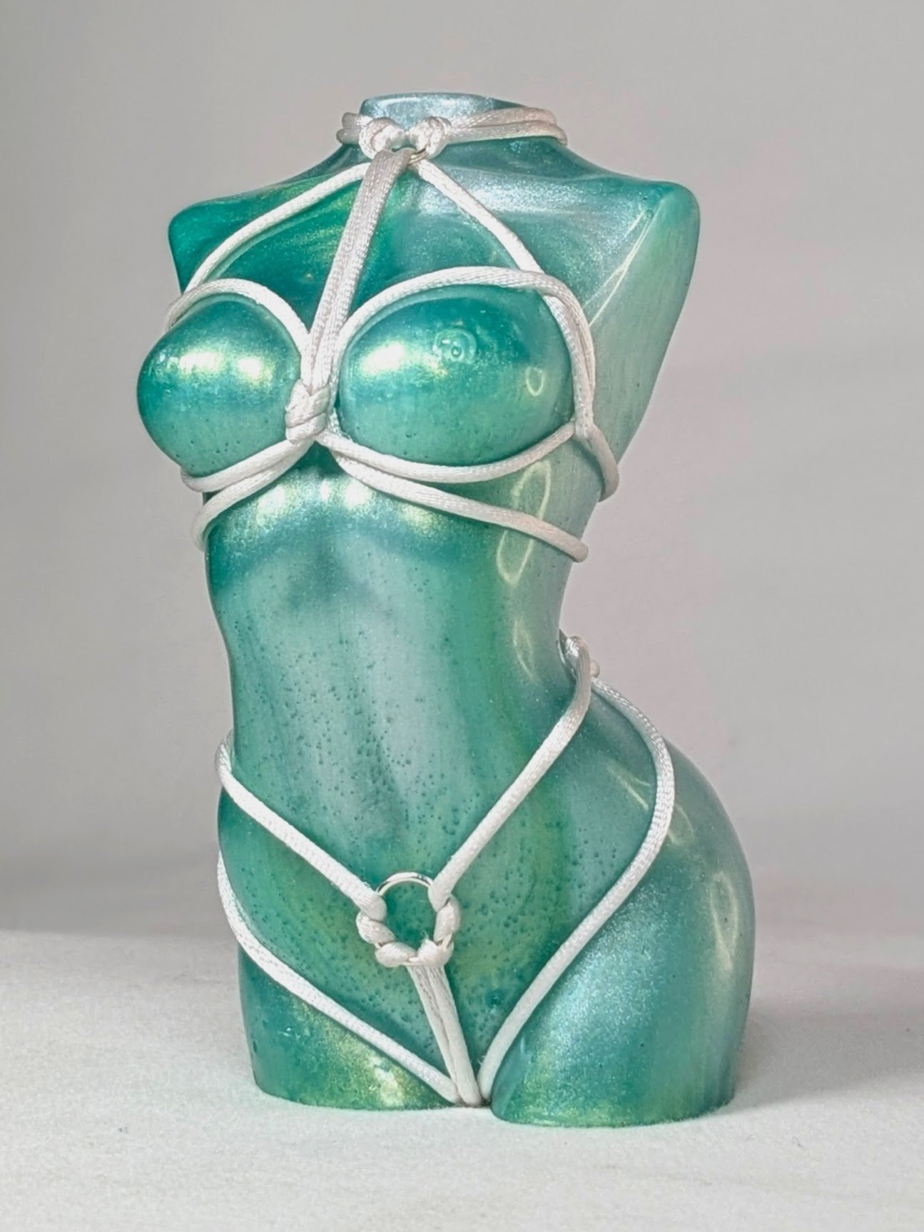 Eve, Mint Pearl + kNot Amused & White Rope