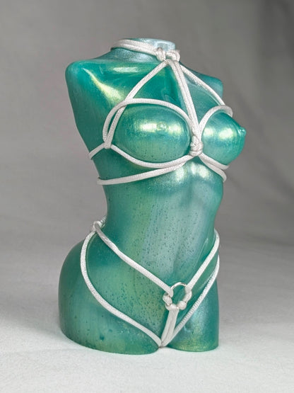 Eve, Mint Pearl + kNot Amused & White Rope