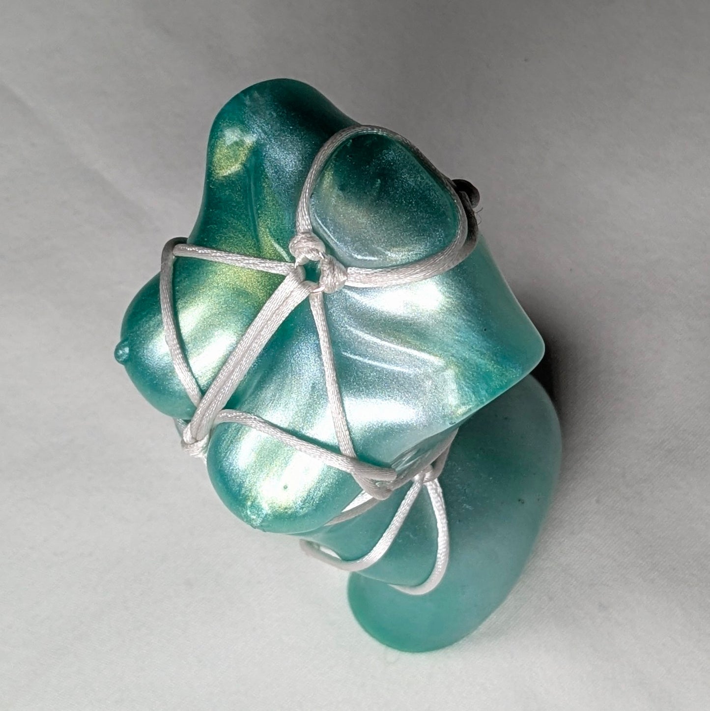 Eve, Mint Pearl + kNot Amused & White Rope