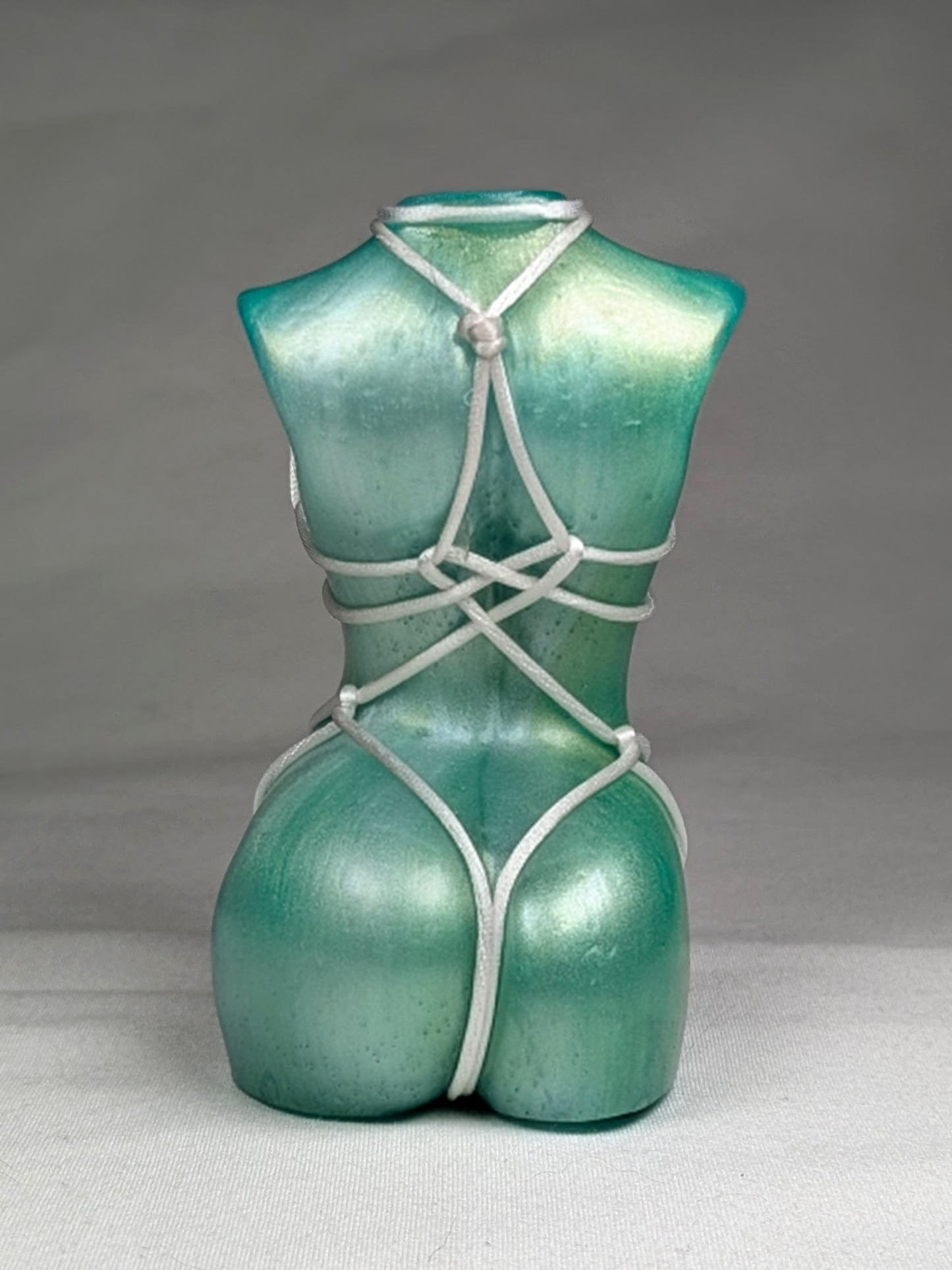 Eve, Mint Pearl + kNot Amused & White Rope