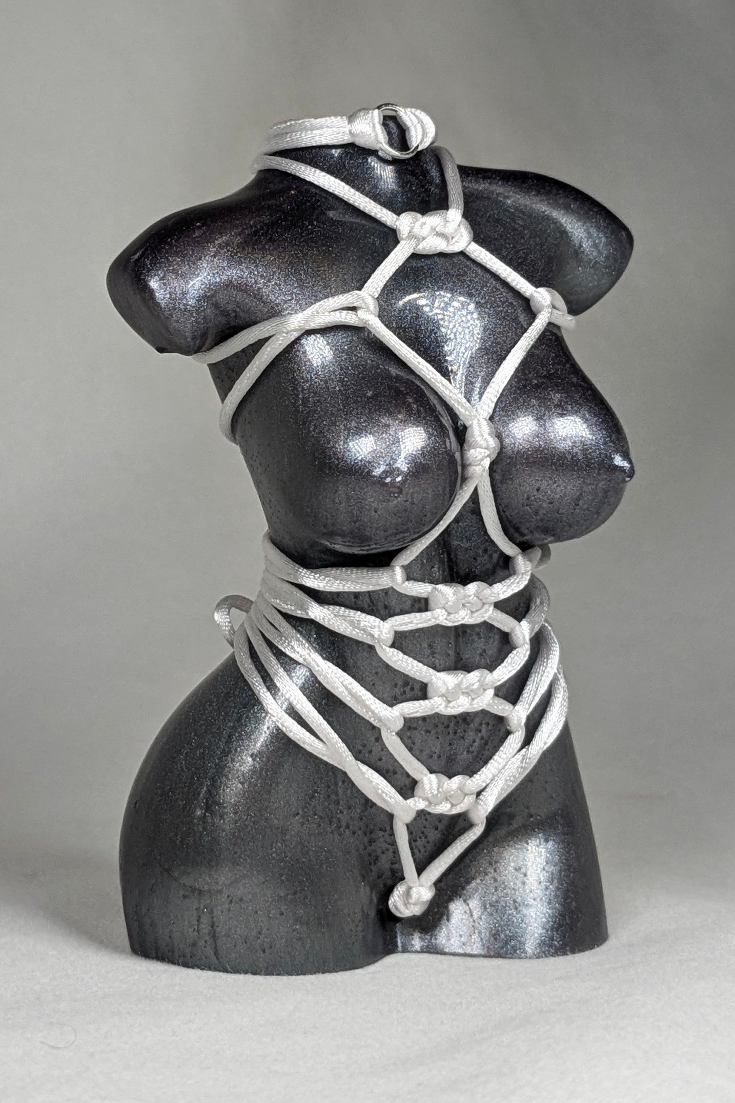 Ms Fortune, Silver + Special K & White Rope