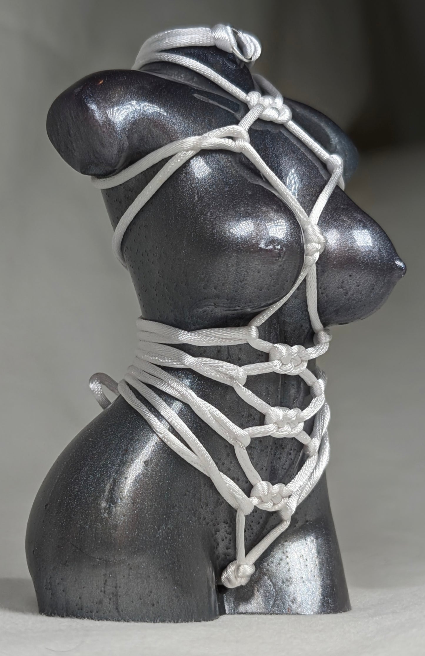 Ms Fortune, Silver + Special K & White Rope