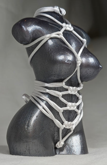 Ms Fortune, Silver + Special K & White Rope