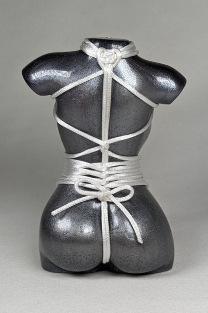 Ms Fortune, Silver + Special K & White Rope