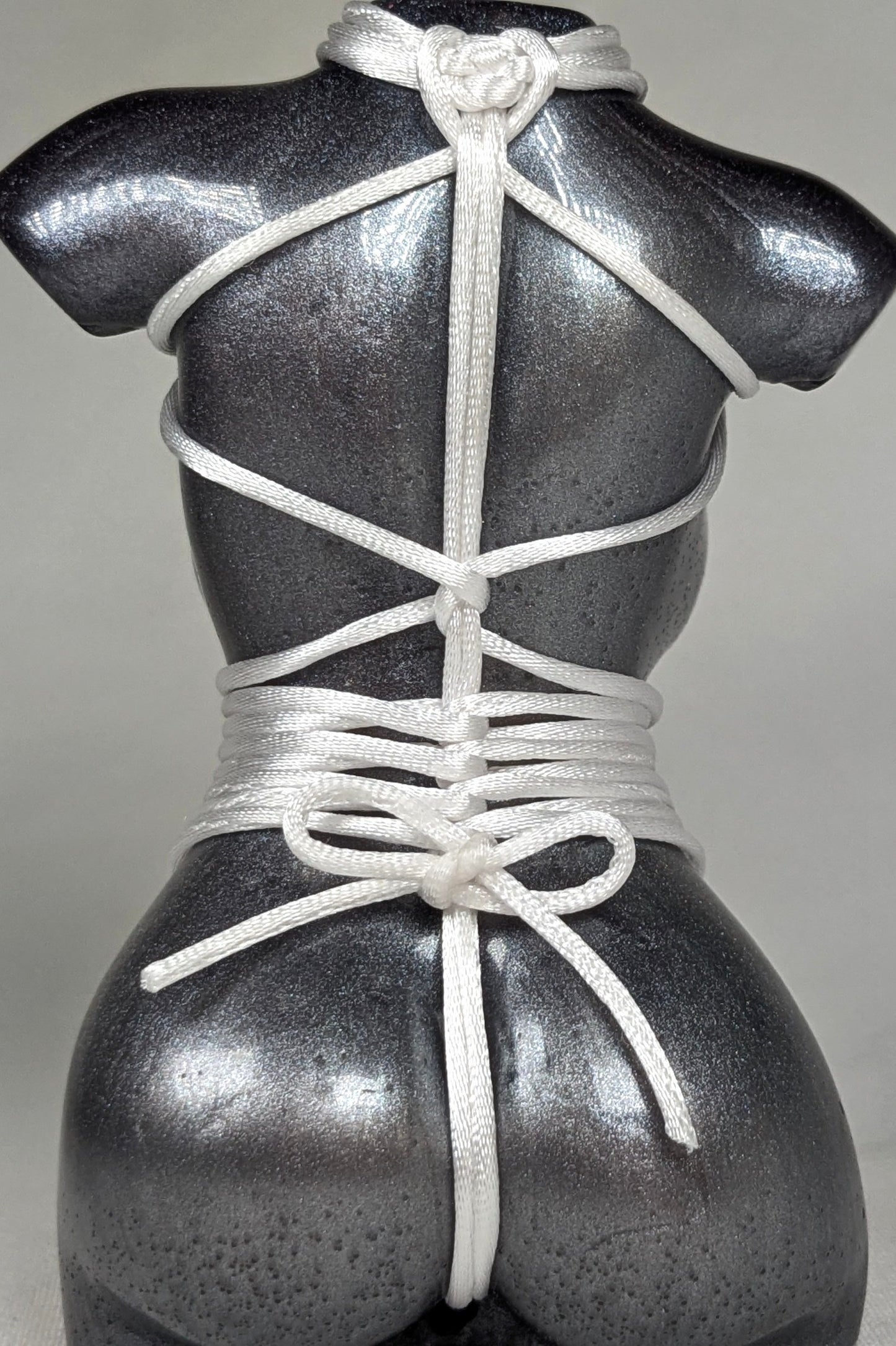 Ms Fortune, Silver + Special K & White Rope