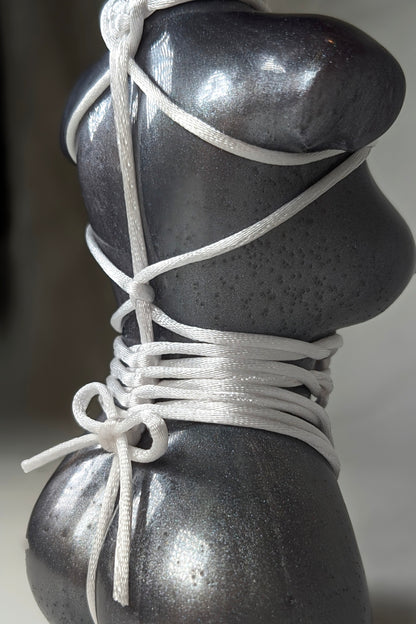 Ms Fortune, Silver + Special K & White Rope