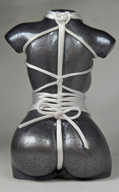 Ms Fortune, Silver + Special K & White Rope