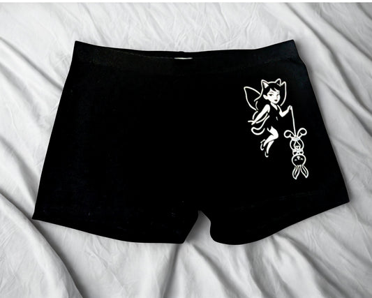 kNotorious Fitted Stretch Shorts